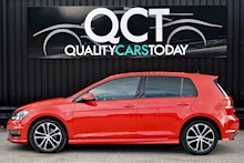 Volkswagen Golf Golf R-Line Tdi Bluemotion Technology Dsg 2.0 5dr Hatchback Semi Auto Diesel - Thumb 1