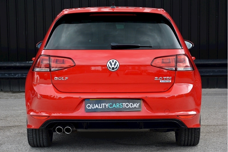 Volkswagen Golf Golf R-Line Tdi Bluemotion Technology Dsg 2.0 5dr Hatchback Semi Auto Diesel Image 4