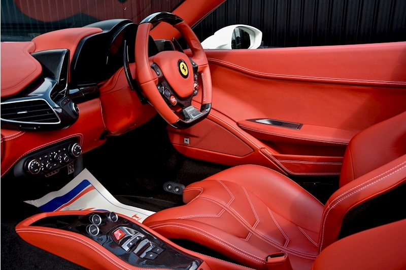 Ferrari 458 458 Spider 4.5 2dr Convertible Automatic Petrol Image 15