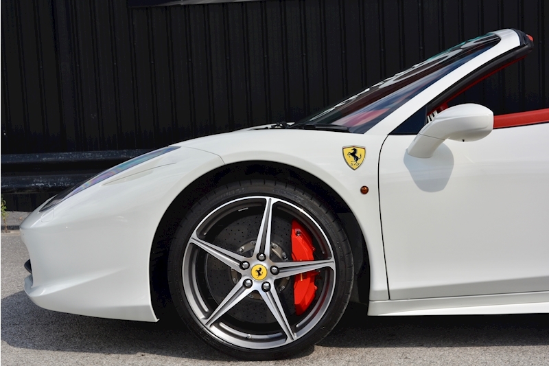 Ferrari 458 458 Spider 4.5 2dr Convertible Automatic Petrol Image 12