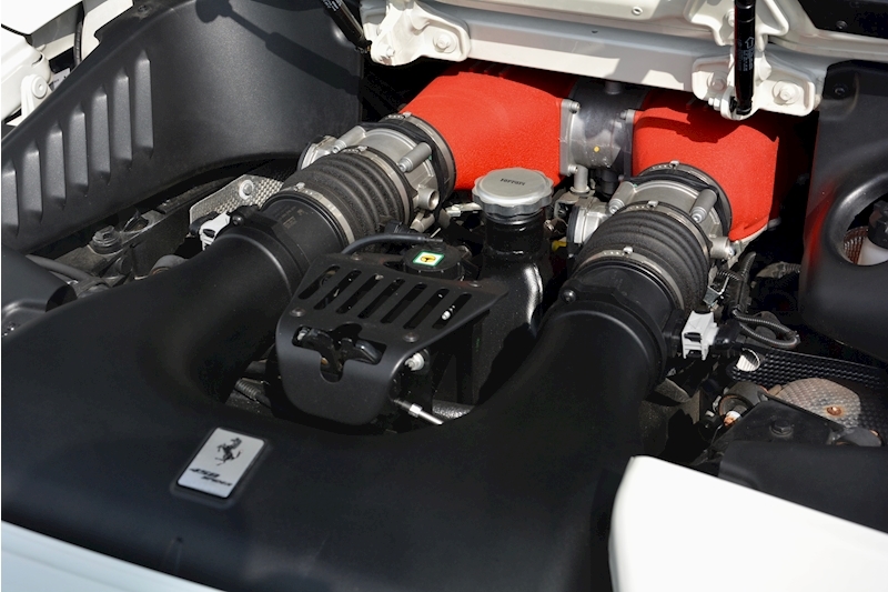 Ferrari 458 458 Spider 4.5 2dr Convertible Automatic Petrol Image 26