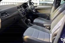 Volkswagen Tiguan Tiguan R Line Tsi Bmt 4Motion Dsg 2.0 5dr Estate Semi Auto Petrol - Thumb 2
