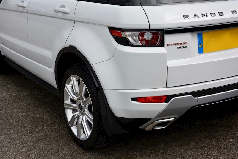 Land Rover Range Rover Evoque 2.2 SD4 Dynamic 2.2 SD4 Dynamic Automatic Image 19