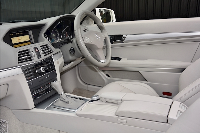 Mercedes-Benz E Class E Class E220 Cdi Blueefficiency Se 2.1 2dr Convertible Automatic Diesel Image 4