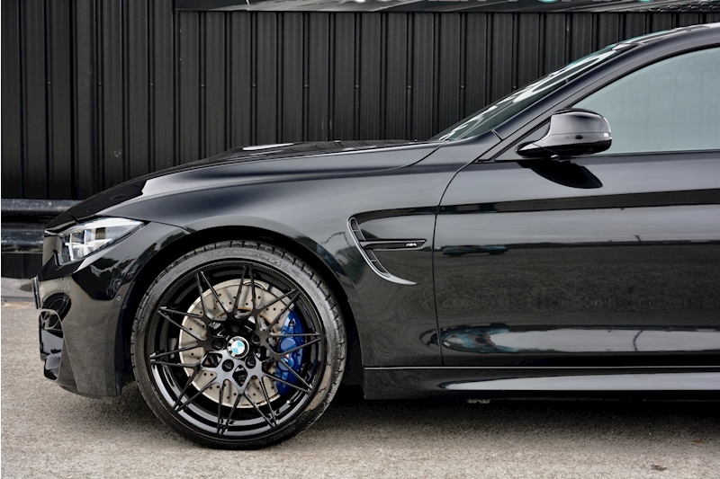 BMW M4 Competition M4 Competition Coupe 3.0 Image 16