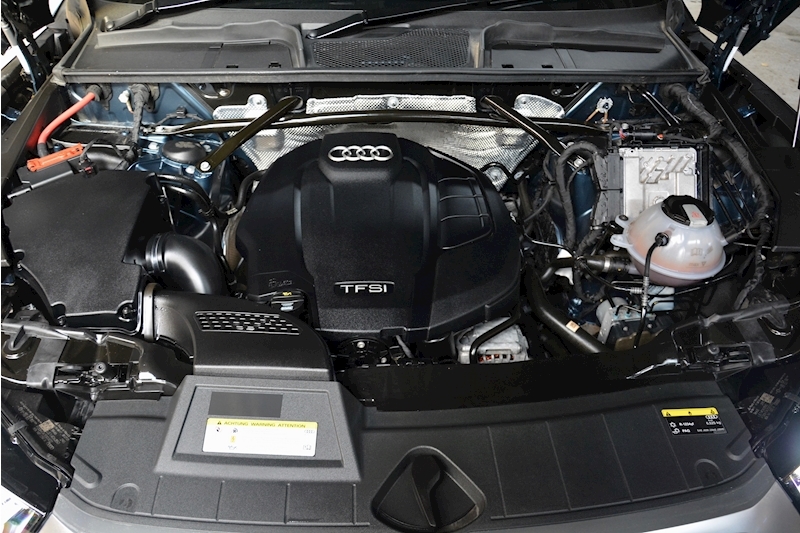 Audi Q5 Q5 Tfsi Quattro S Line 2.0 5dr Estate Semi Auto Petrol Image 16