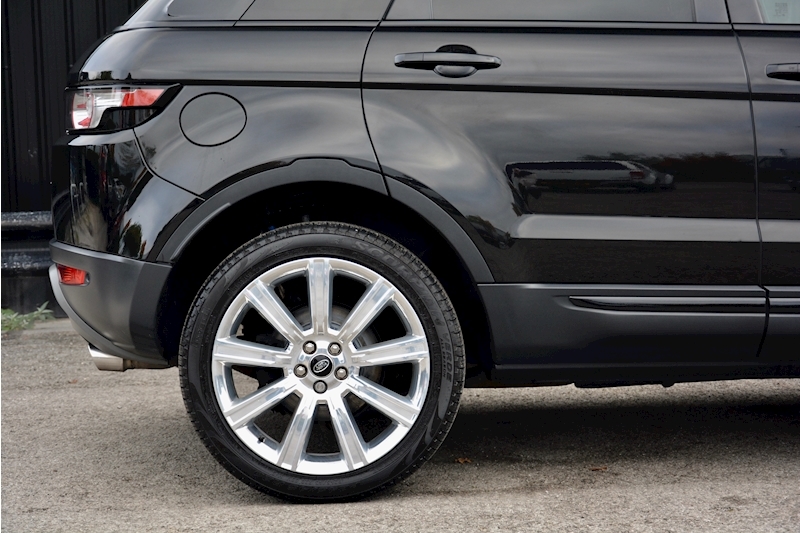 Land Rover Range Rover Evoque 2.2 SD4 Pure Tech Automatic + 20 inch Chrome Wheels Image 11