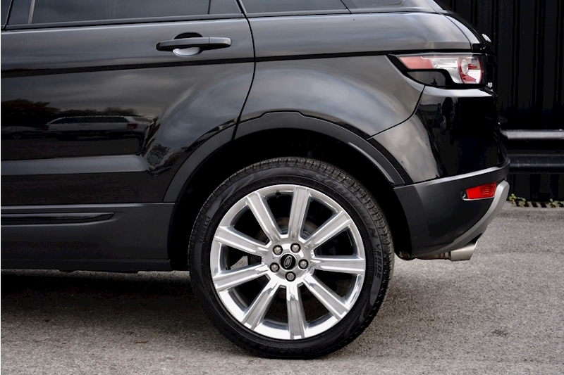 Land Rover Range Rover Evoque 2.2 SD4 Pure Tech Automatic + 20 inch Chrome Wheels Image 16