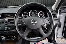 Mercedes C Class C Class C180 Kompressor Elegance 1.8 4dr Saloon Automatic Petrol - Thumb 35