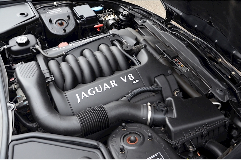Jaguar XK8 Just 20,825 miles + Full Service History + Outstanding Image 37