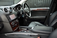 Mercedes M-Class M-Class Ml 320 Cdi Se 3.0 5dr Estate Automatic Diesel - Thumb 4