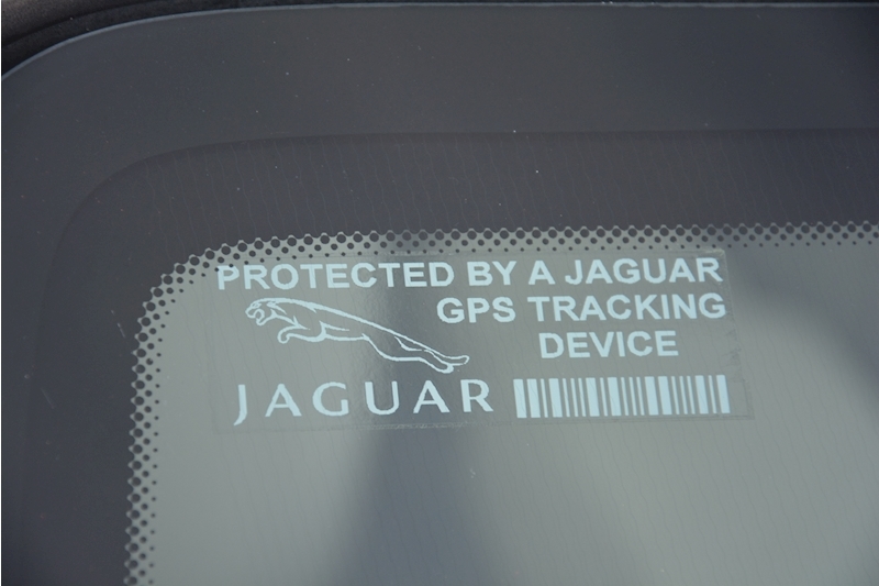 Jaguar Xk 5.0 V8 Portfolio Outstanding Condition + Full Service History + Rare Spec Image 35