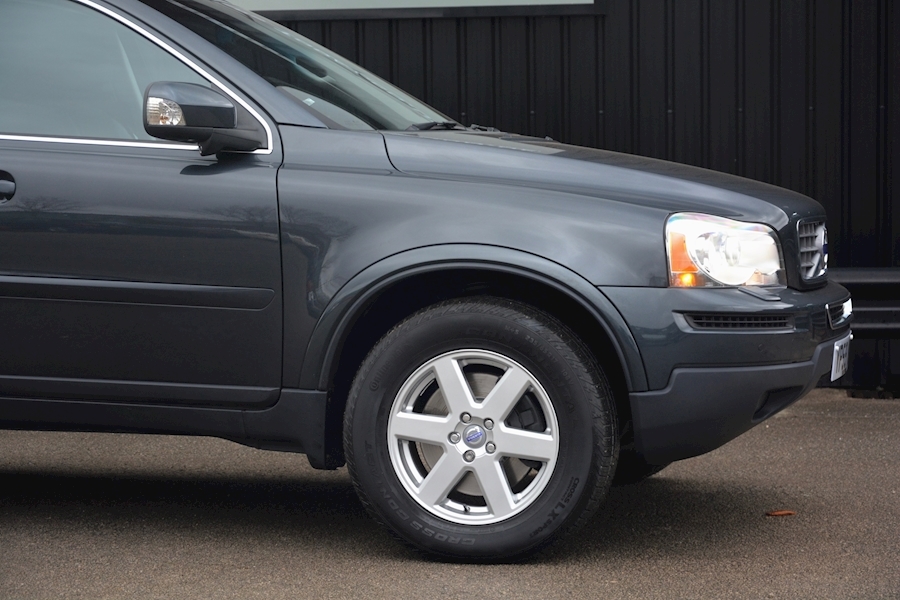 Volvo Xc90 2.4 D5 Active Manual *1 Owner + Full Service History* Image 13