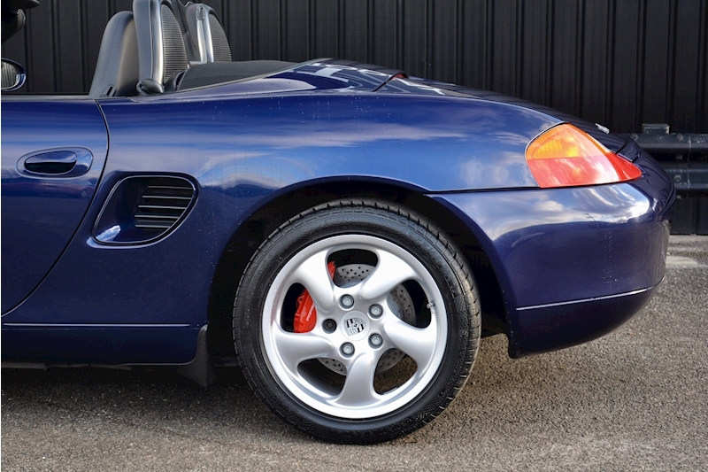 Porsche Boxster Manual + 1 Former Keeper + Heated Seats + PSM Image 20