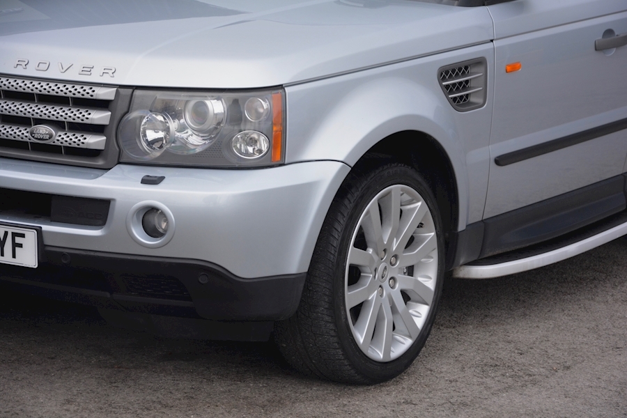 Land Rover Range Rover Sport 4.2 V8 Supercharged *1 Owner + Full Comprehensive History* Image 12