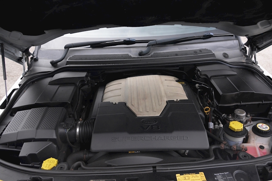 Land Rover Range Rover Sport 4.2 V8 Supercharged *1 Owner + Full Comprehensive History* Image 38