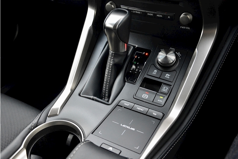 Lexus Nx Nx 300H Luxury 2.5 5dr Estate Cvt Petrol/Electric Image 31
