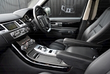 Land Rover Range Rover Sport Range Rover Sport Sdv6 Hse Black 3.0 5dr Estate Automatic Diesel - Thumb 9