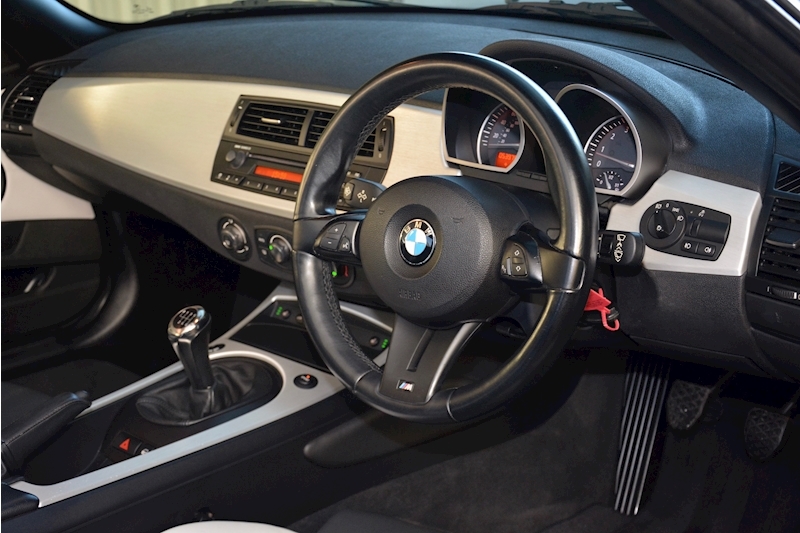 BMW Z Series Z Series Z4 Si Sport Roadster E4 3.0 2dr Convertible Manual Petrol Image 6