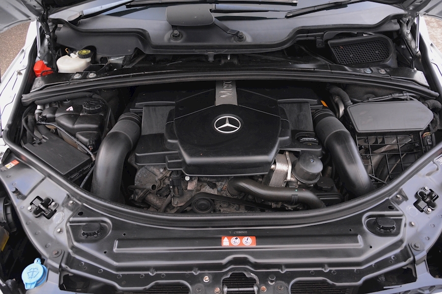 Mercedes R500 5.0 V8 4Matic AMG Sport *£15k Cost Options + Full MB History* Image 50
