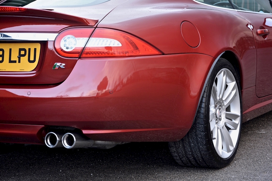 Jaguar XKR *Claret + Ivory + Massive Specification* Image 12