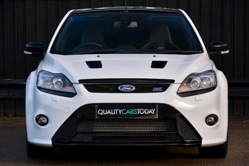 Ford Focus RS MK2 1 Owner + Full Ford History + Lux Pack 1 + Un-Modified Image 3