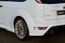 Ford Focus RS MK2 1 Owner + Full Ford History + Lux Pack 1 + Un-Modified - Thumb 23