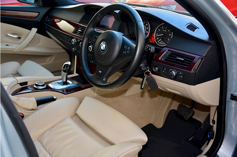 BMW 5 Series 5 Series 530I M Sport 3.0 4dr Saloon Automatic Petrol Image 6