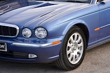 Jaguar Xj Xj V6 3.0 4dr Saloon Automatic Petrol - Thumb 16
