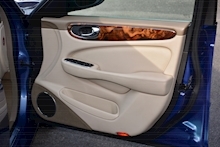 Jaguar Xj Xj V6 3.0 4dr Saloon Automatic Petrol - Thumb 28