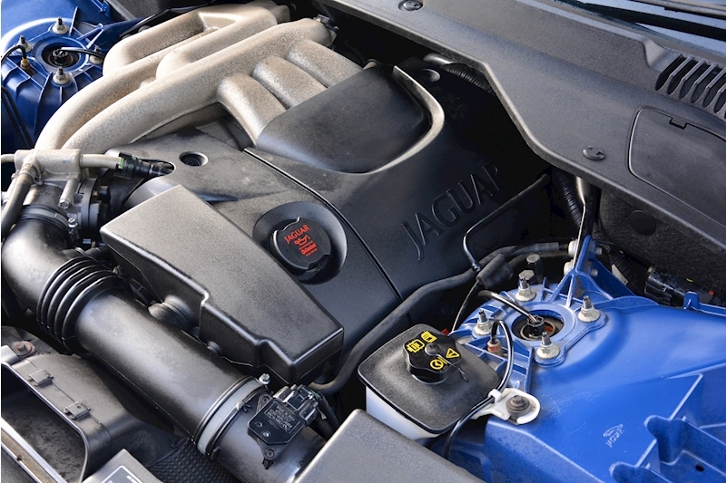 Jaguar Xj Xj V6 3.0 4dr Saloon Automatic Petrol Image 37
