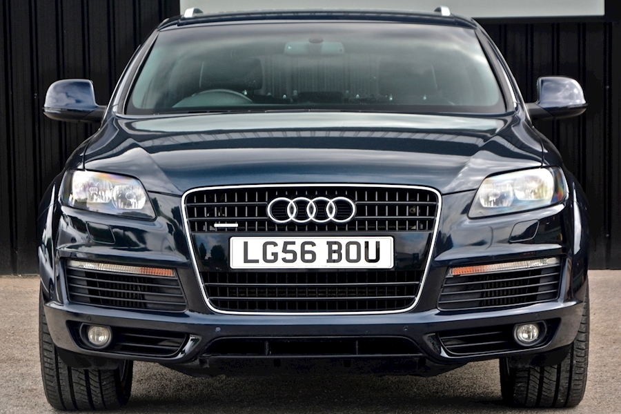 Audi Q7 3.0 TDI Quattro S Line *High Specification + Full Service History* Image 3