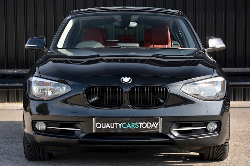 BMW 120d Sport Auto 1 Former Keeper + Over £5k Cost Options Image 3