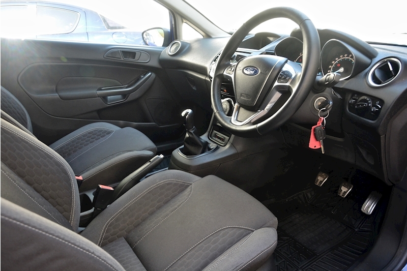 Ford Fiesta Sport Van + No Vat + Heated Seats Image 6