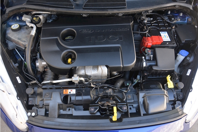 Ford Fiesta Sport Van + No Vat + Heated Seats Image 34