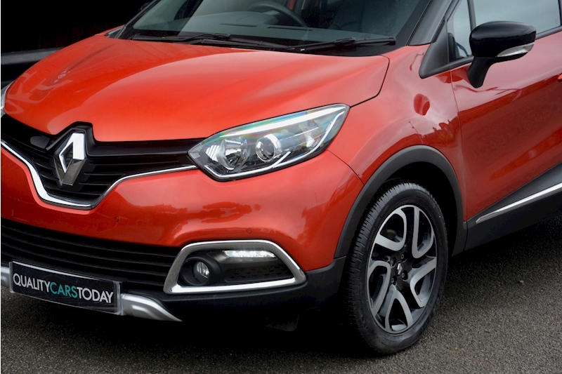 Renault Captur Captur Signature Nav Dci Hatchback 1.5 Manual Diesel Image 15