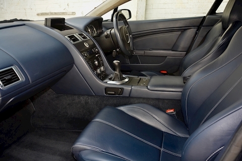 Vantage V8 4.3 3dr Hatchback Manual Petrol