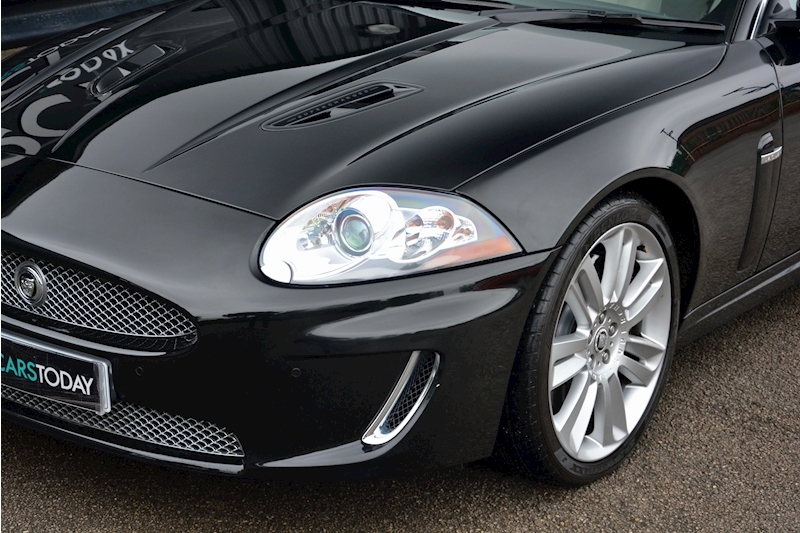 Jaguar XKR XKR 5.0 V8 Supercharged Coupe Image 12