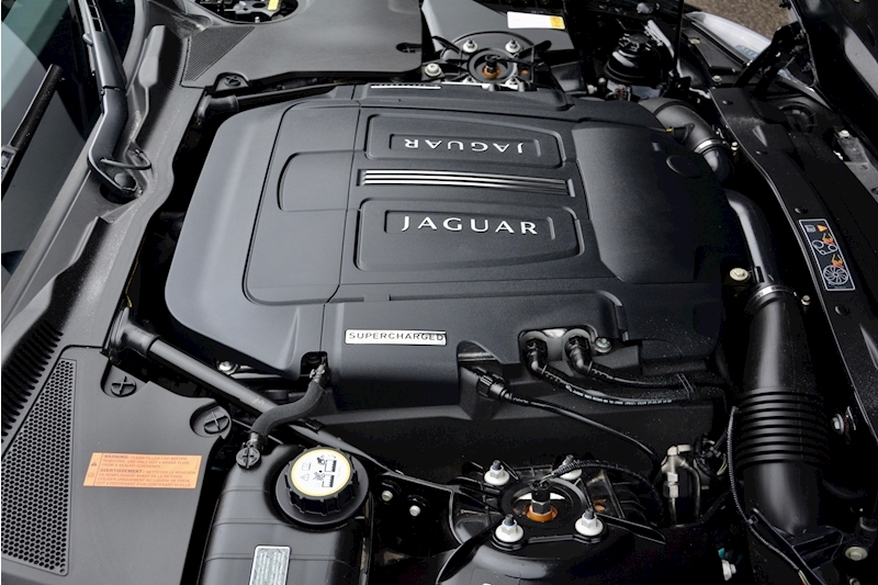 Jaguar XKR XKR 5.0 V8 Supercharged Coupe Image 34