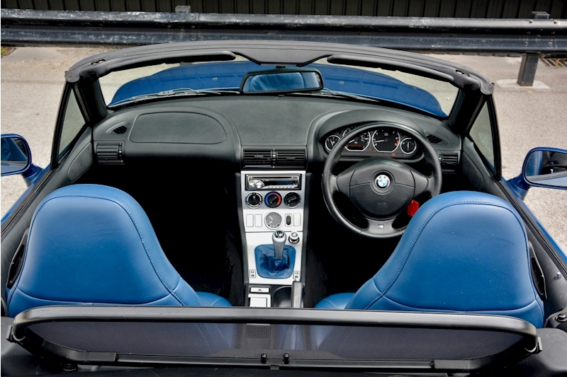 BMW Z Series Z Series Z3 Roadster 1.9 2dr Convertible Manual Petrol Image 48