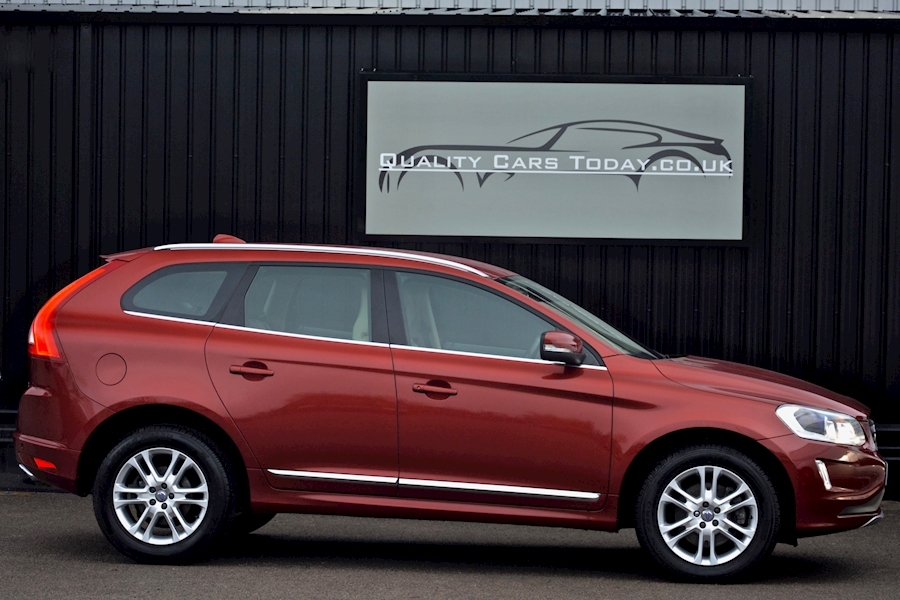 Volvo Xc60 2.4 D4 AWD SE Lux Automatic *1 Owner + Full Volvo History + Winter Pack + VAT Q* Image 5