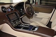 Jaguar XJ XJ Portfolio 3.0 4dr Saloon Automatic Diesel - Thumb 24