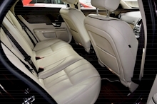 Jaguar XJ XJ Portfolio 3.0 4dr Saloon Automatic Diesel - Thumb 37
