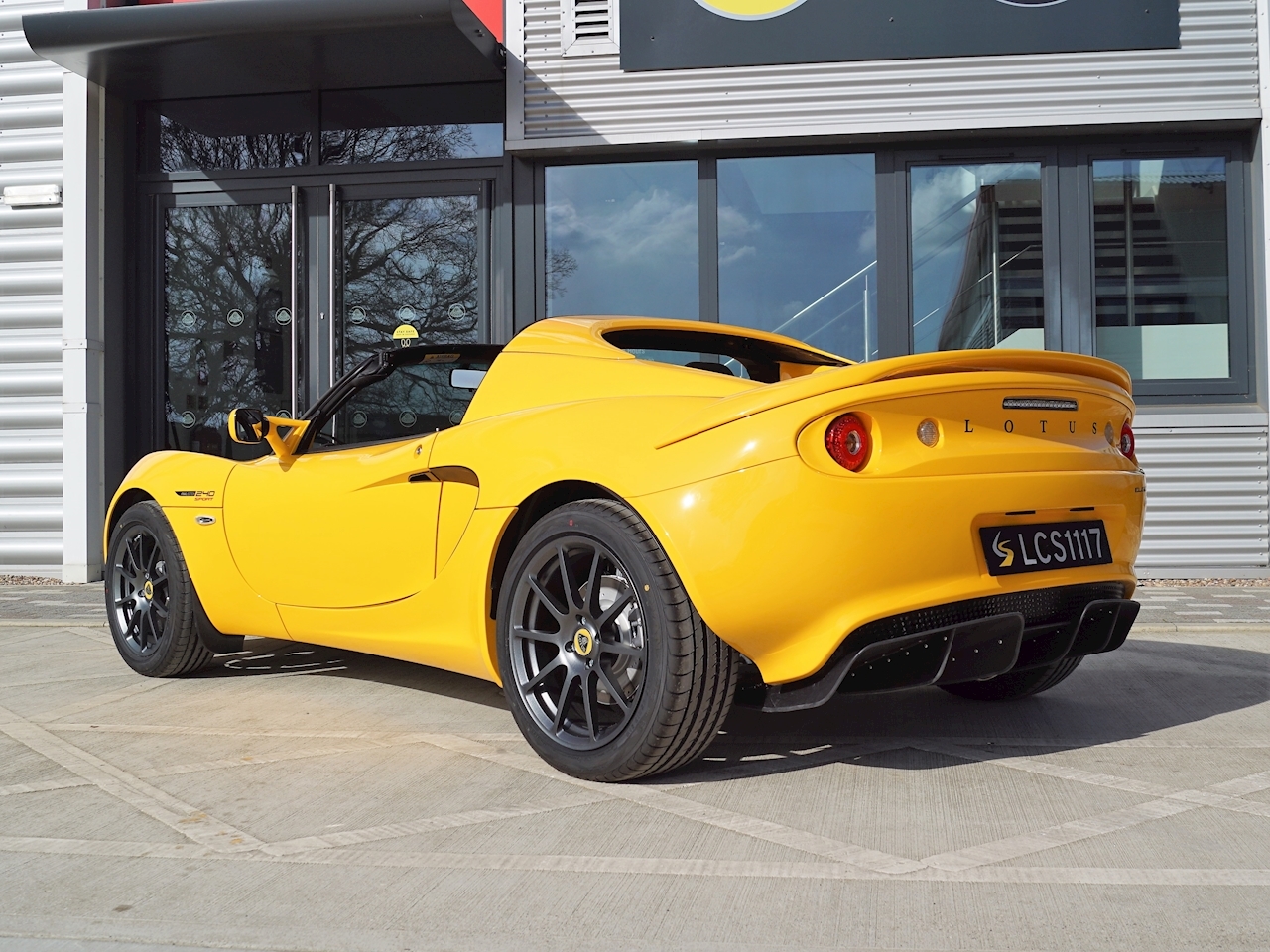 New Lotus Elise Sport 240 (N121) For Sale | Lotus Silverstone Ltd