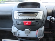 Toyota Aygo Vvt-I + - Thumb 16