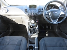 Ford Fiesta Zetec - Thumb 12