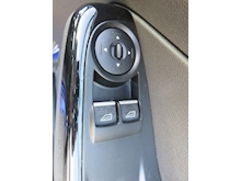Ford Fiesta Zetec - Thumb 13