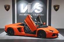 Lamborghini Aventador LP700-4 Roadster