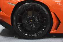 Lamborghini Aventador LP700-4 Roadster