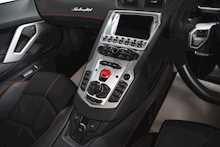 Lamborghini Aventador LP700-4 Roadster